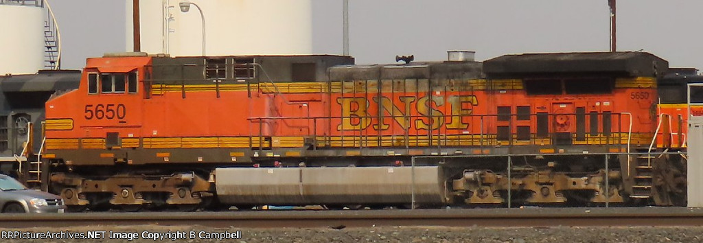 BNSF 5650